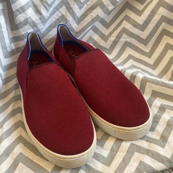 rothys garnet sneakers